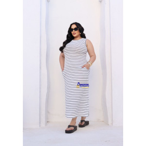 Vestido Longo Listrado Plus Size