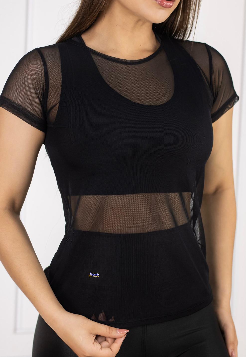 Blusa em Tule Transparente