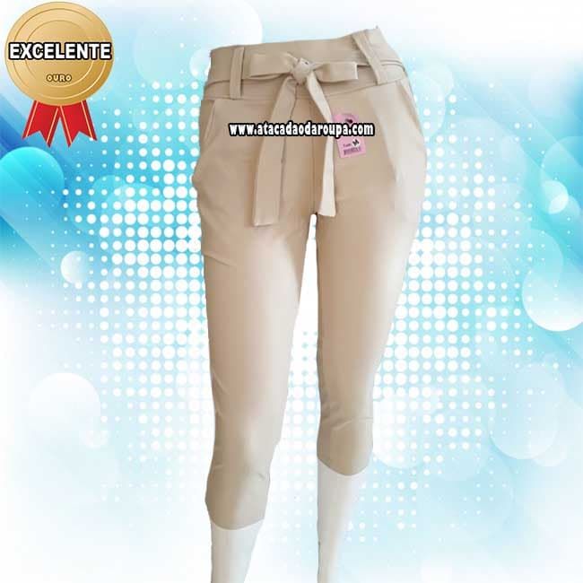 Calça Pantacourt Bengaline