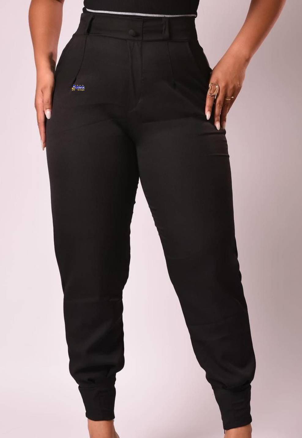 Calça Alfaiataria Feminina Cenoura
