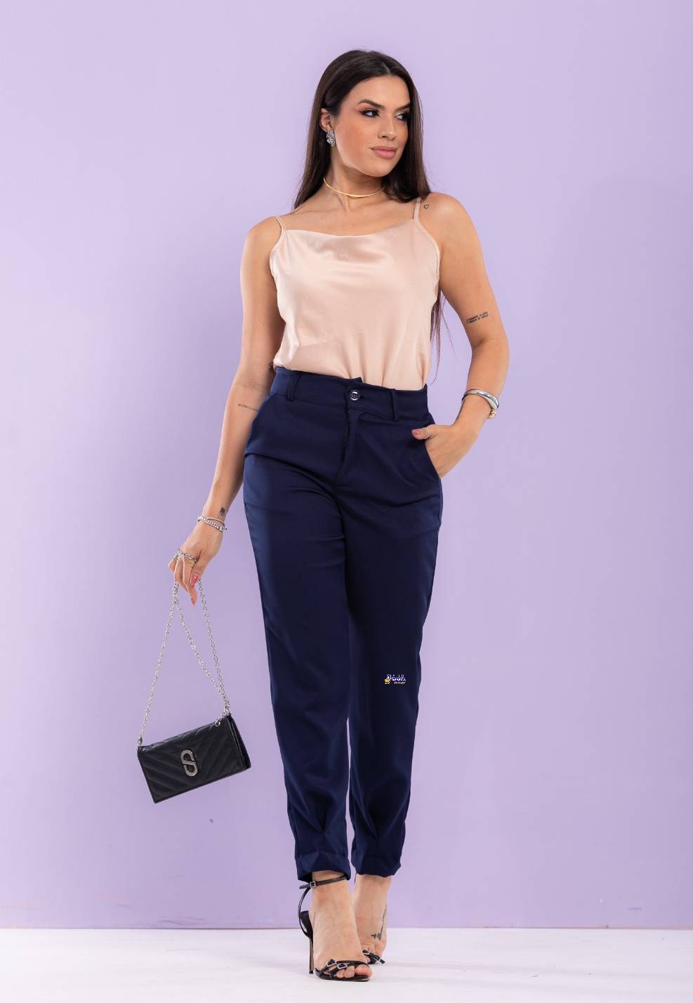 Calça Alfaiataria Feminina Cenoura