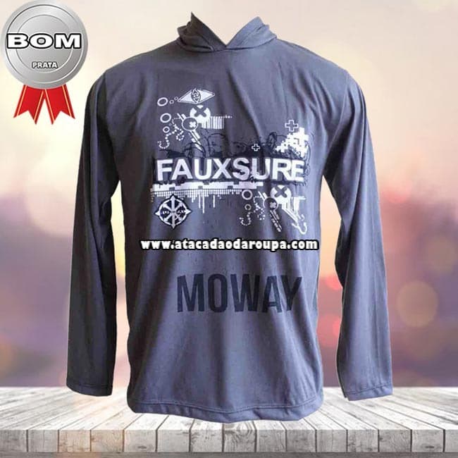 Camisa Manga Longa Liso e Capuz