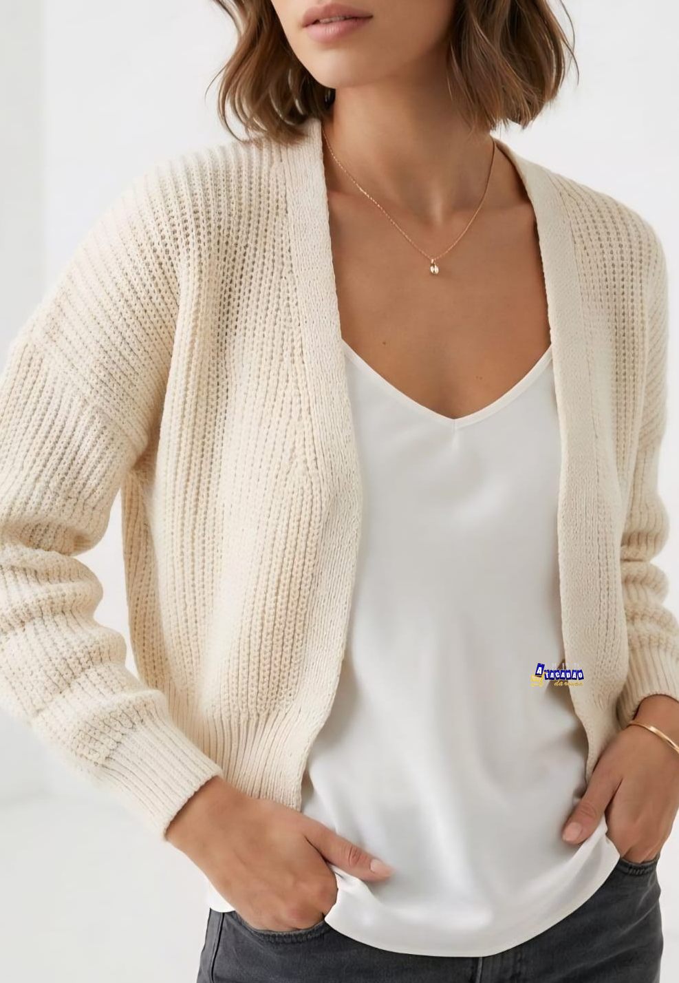 Casaquinho Tricot Curto Aberto