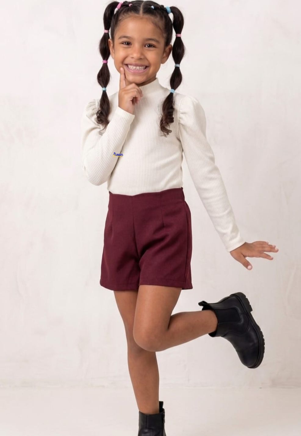 Conjunto Infantil Blusa Manga Longa Princesa e Short Alfaiataria