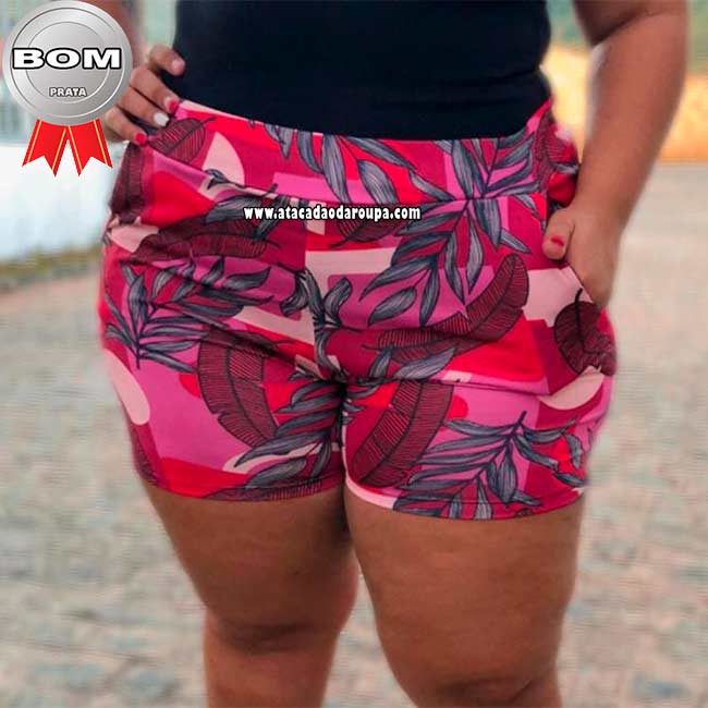 Short Curto Plus Size