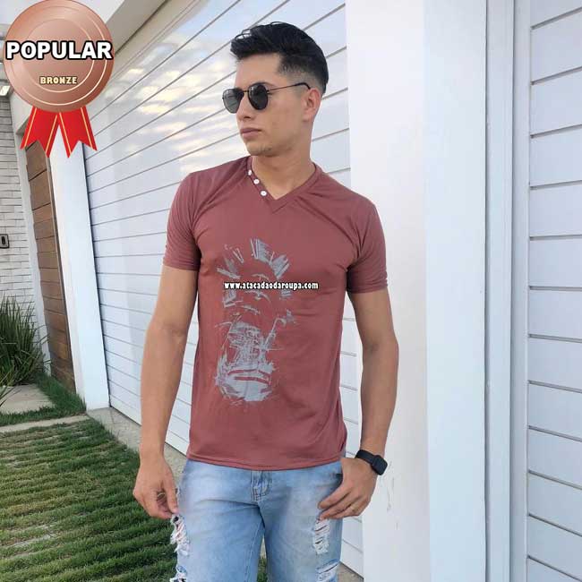 Camisa Masculina Estampada Gola V Adulto