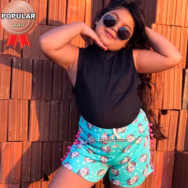 Short Pompom Juvenil