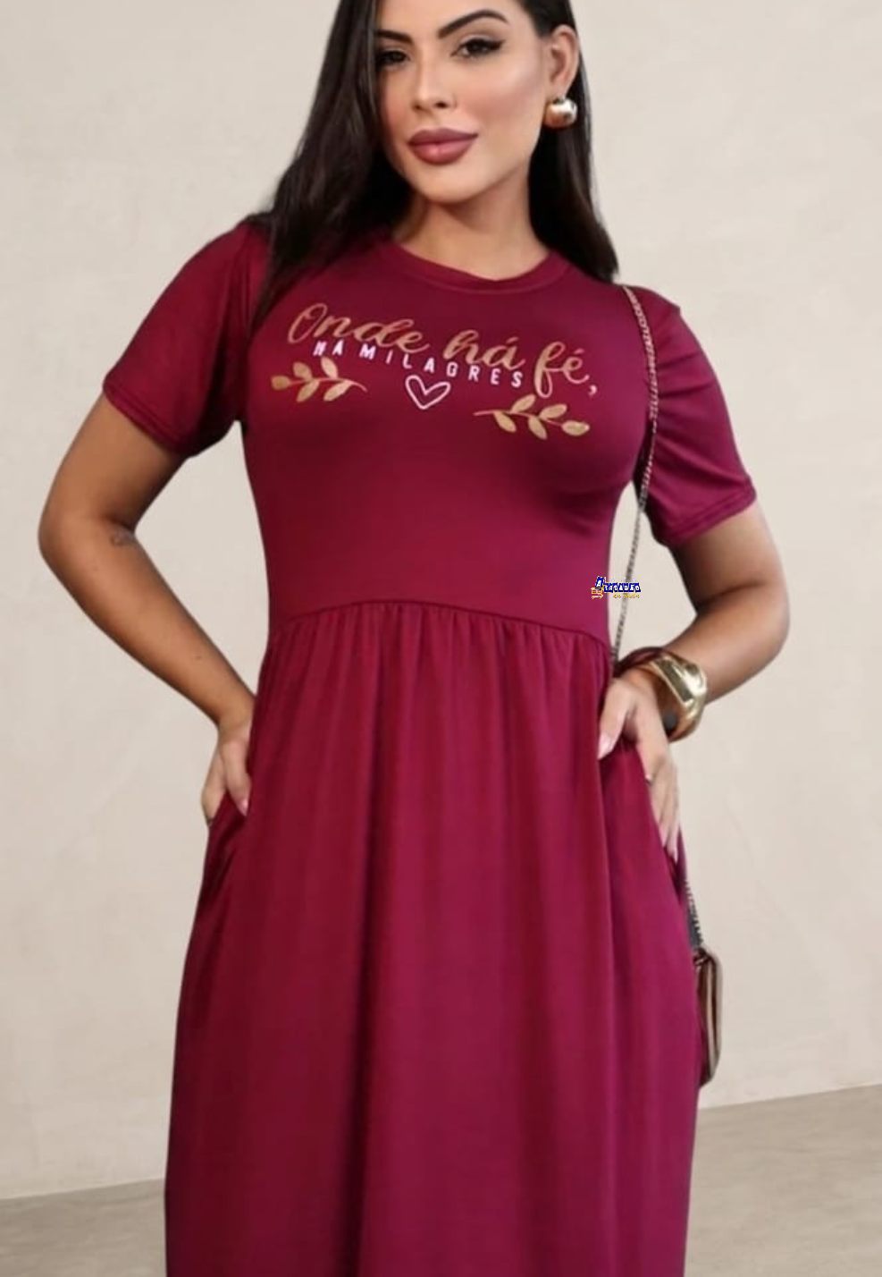 Vestido Midi Yalle Com Bolsos e Frases Cristã