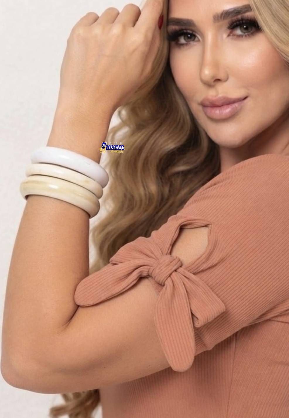 Vestido Midi Manga Laço