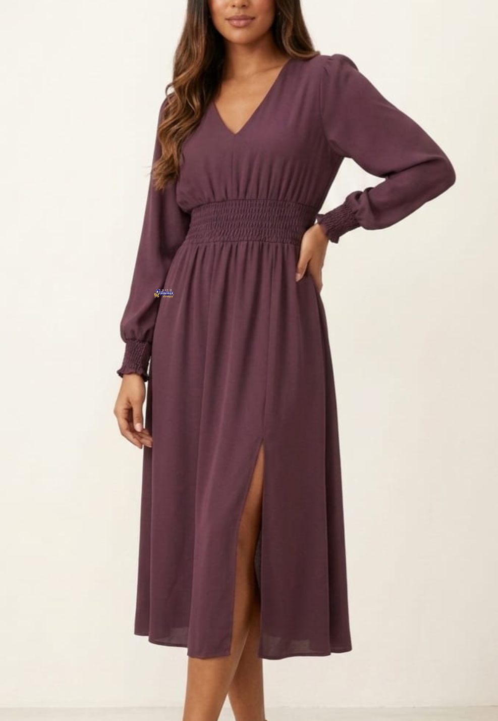 Vestido Midi Manga Longa Com Lastex E Fenda
