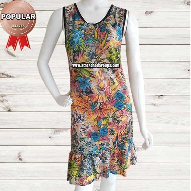 Vestidos em Liganete