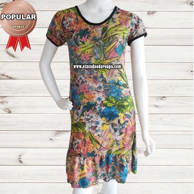 Vestidos em Liganete